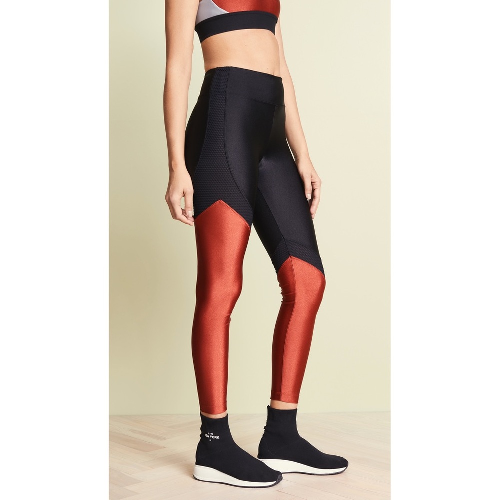 KORAL Venus High Rise Legging in Black Rouge - Picture 2 of 10